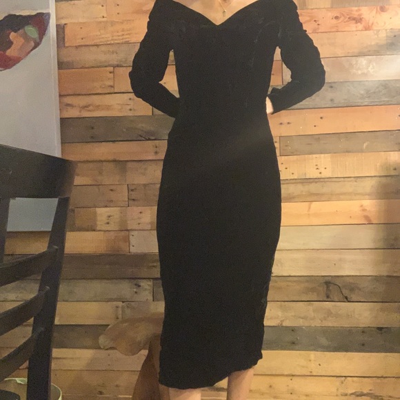 Vintage Black Velvet Dress - Picture 2 of 15